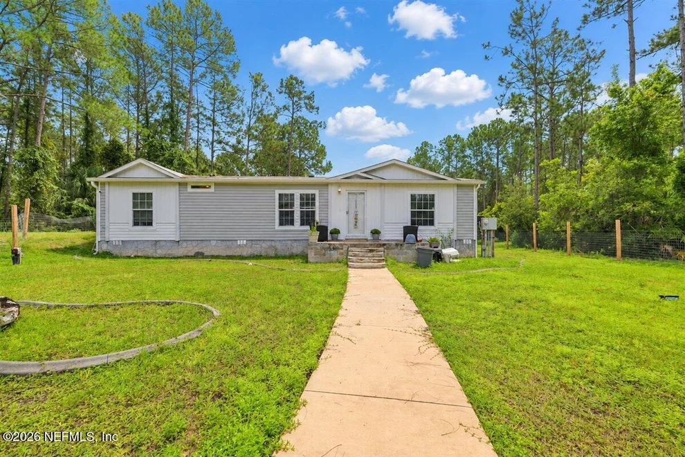 Unit for sale at 676 S COUNTY ROAD 315, Interlachen, FL 32148