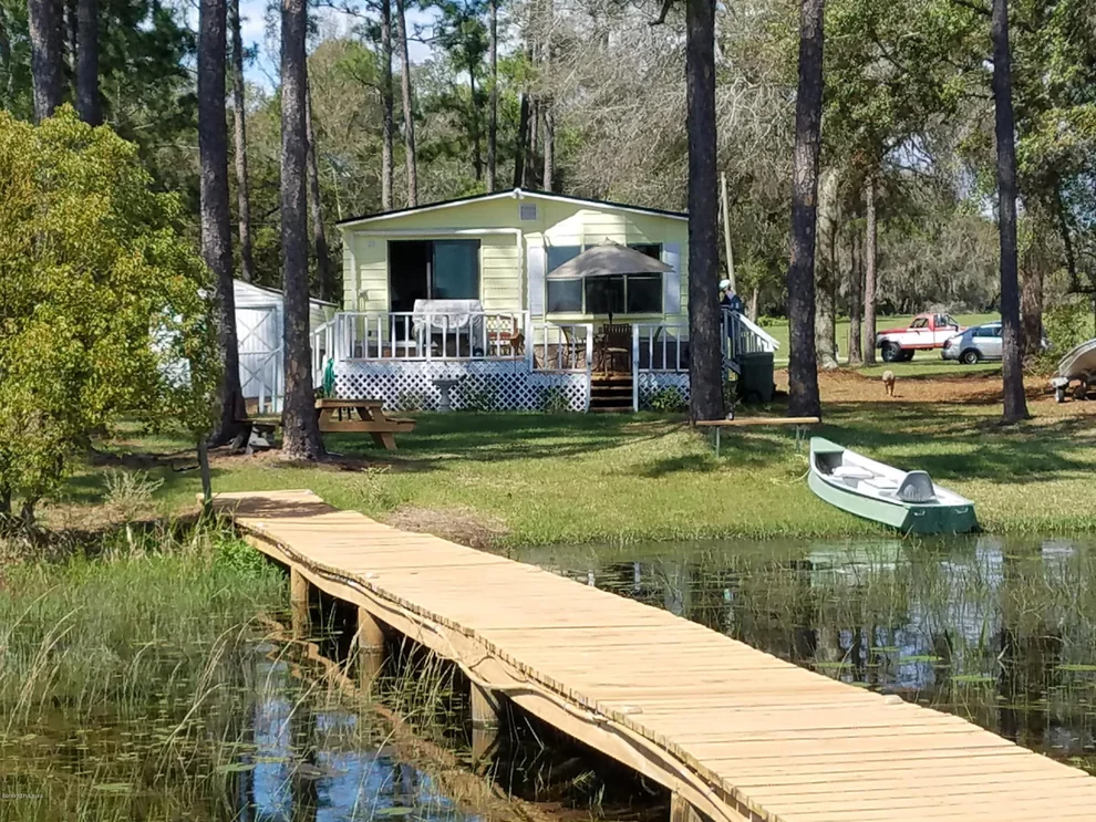 Unit for sale at 147 SILVER POND Road, Crescent City, FL 32112