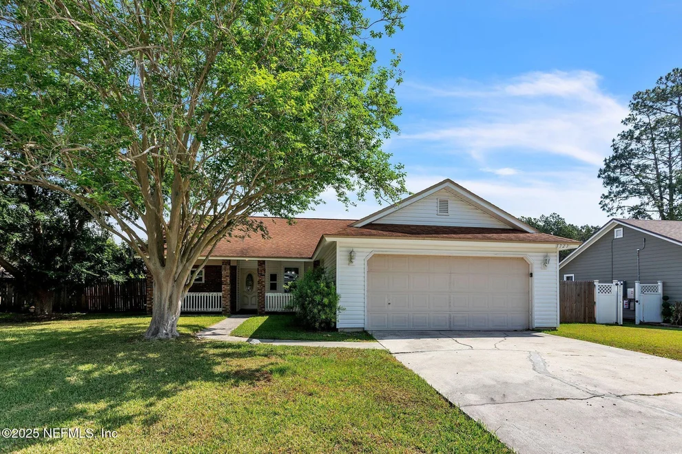 Unit for sale at 1727 PENZANCE Parkway, Middleburg, FL 32068