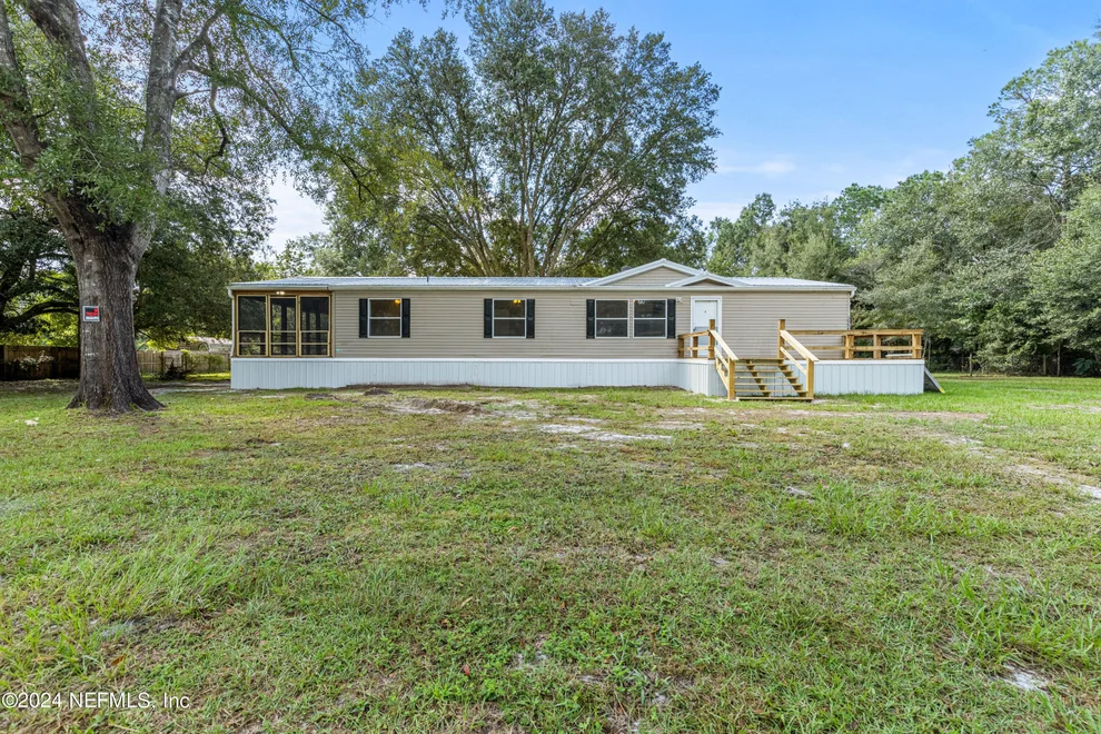 Unit for sale at 3994 SUZANNE Drive, Middleburg, FL 32068