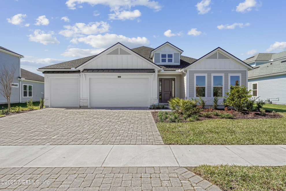 Unit for sale at 314 HILLENDALE Circle, St. Johns, FL 32259