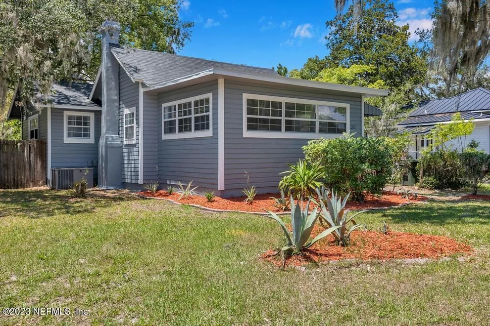 Unit for sale at 203 PINE Avenue S, Green Cove Springs, FL 32043