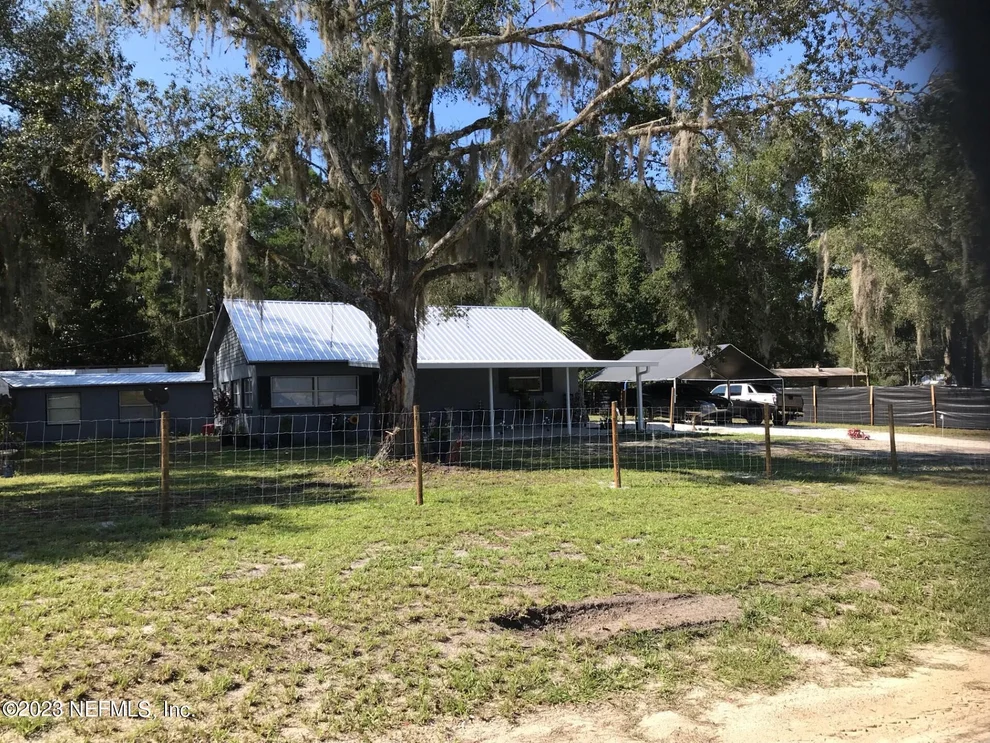 Unit for sale at 109 CENTER Avenue, Pomona Park, FL 32181
