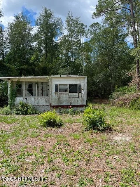 Unit for sale at 127 HAMRICK Street, Interlachen, FL 32148