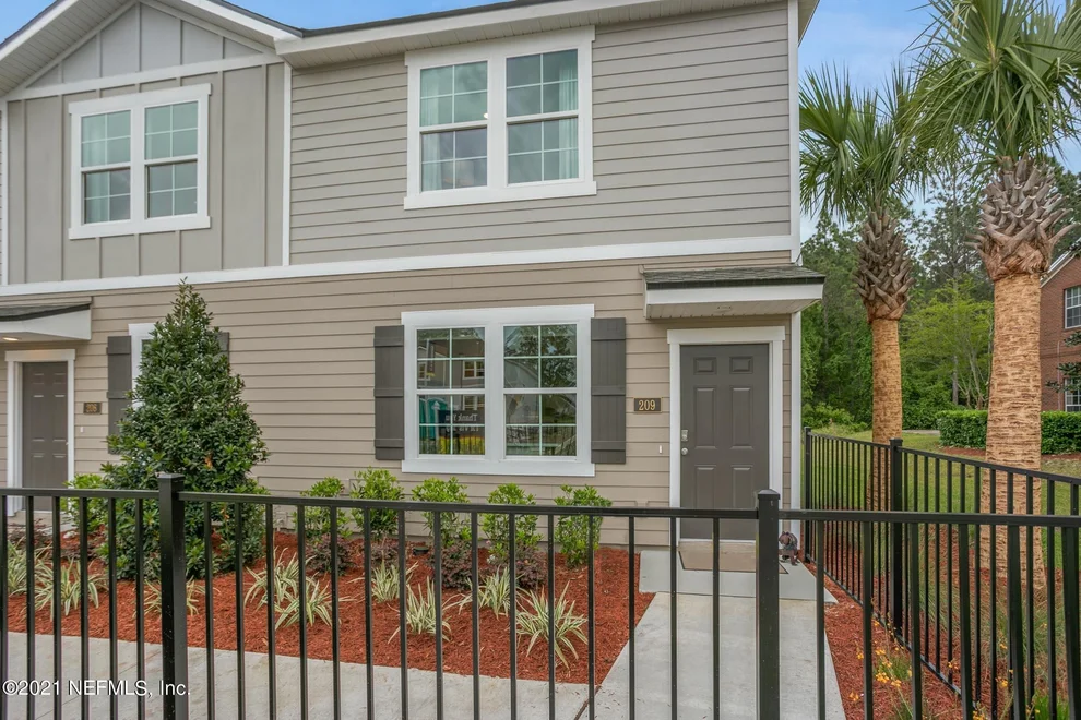 Unit for sale at 509 SPANISH OAKS Way, Orange Park, FL 32065