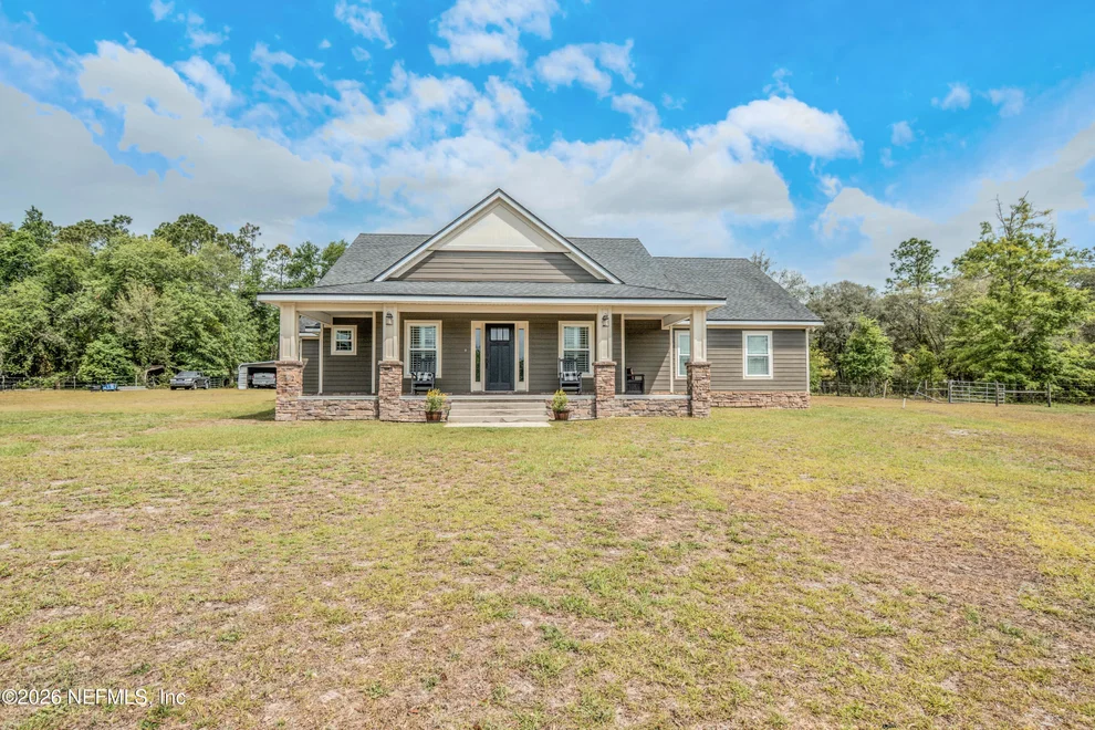 Unit for sale at 7016 OAKRIDGE Drive, Glen St. Mary, FL 32040