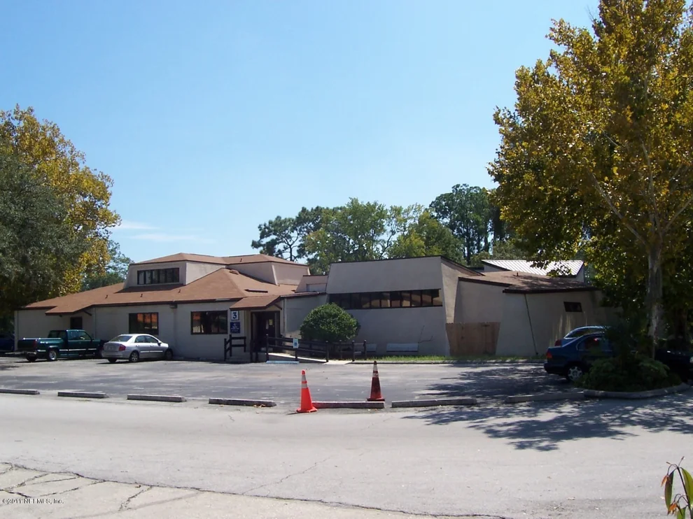 Unit for sale at 4131 University Boulevard S, Jacksonville, FL 32216