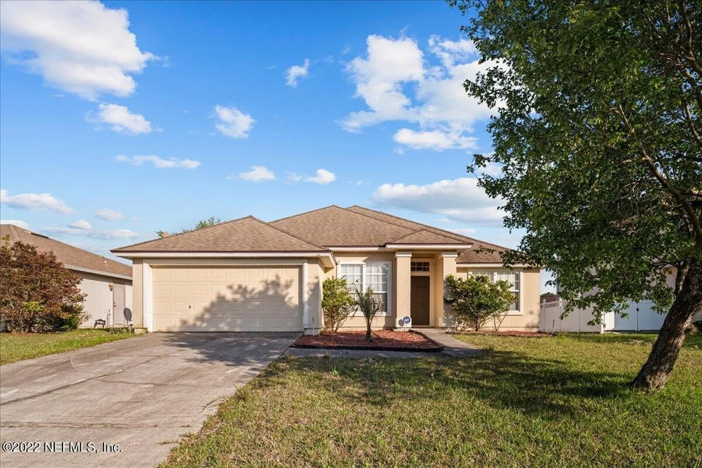 Unit for sale at 1675 HOLLOW GLEN Drive, Middleburg, FL 32068