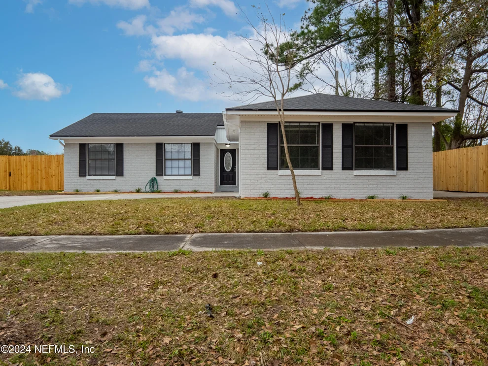 Unit for sale at 8327 POINTER Drive N, Jacksonville, FL 32221