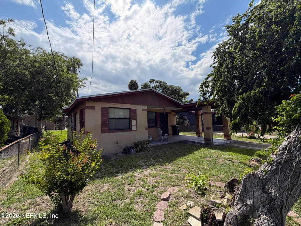 Unit for sale at 608 S CAROLINE Street, Daytona Beach, FL 32114