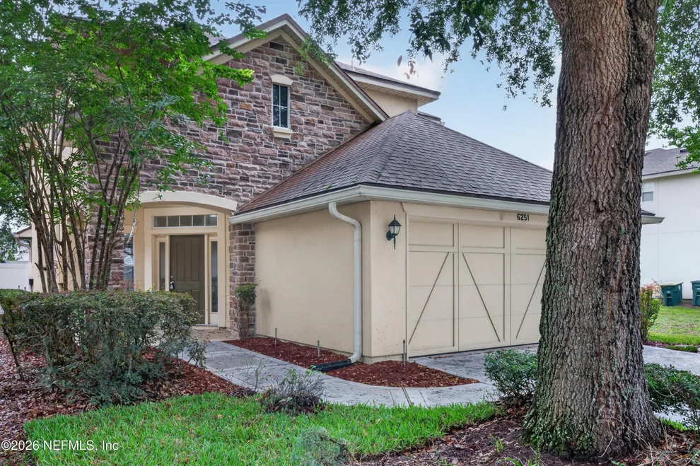 Unit for sale at 6251 DEVONHURST Drive, Jacksonville, FL 32258