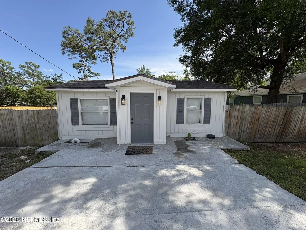 Unit for sale at 8326 GALVESTON Avenue, Jacksonville, CA 32211
