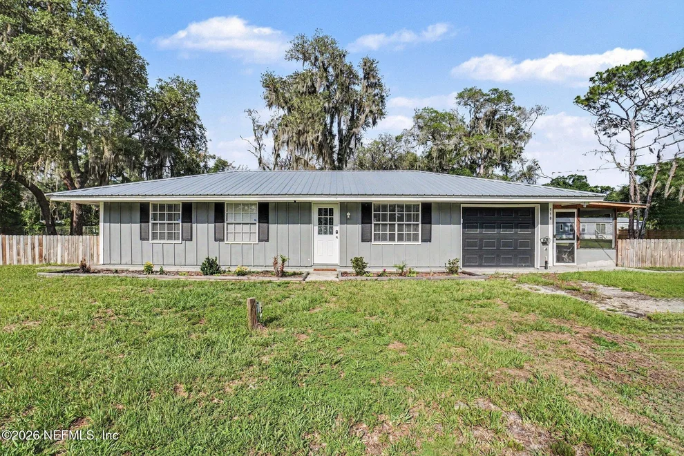 Unit for sale at 110 HORSE LANDING Road, Satsuma, FL 32189