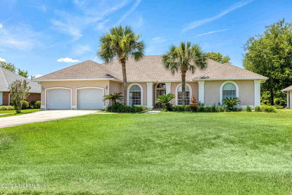 Unit for sale at 4542 SE 3RD Place, Keystone Heights, FL 32656