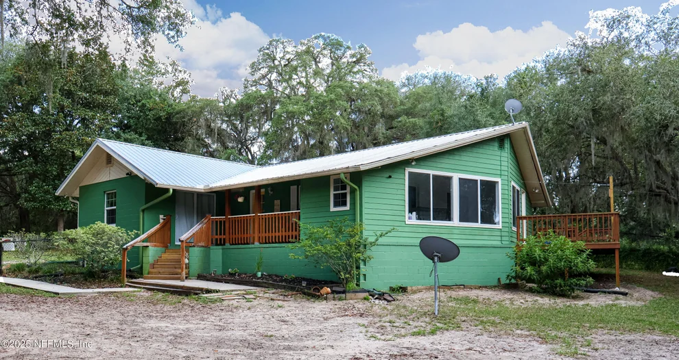 Unit for sale at 5817 S CRATER LAKE Circle, Keystone Heights, FL 32656