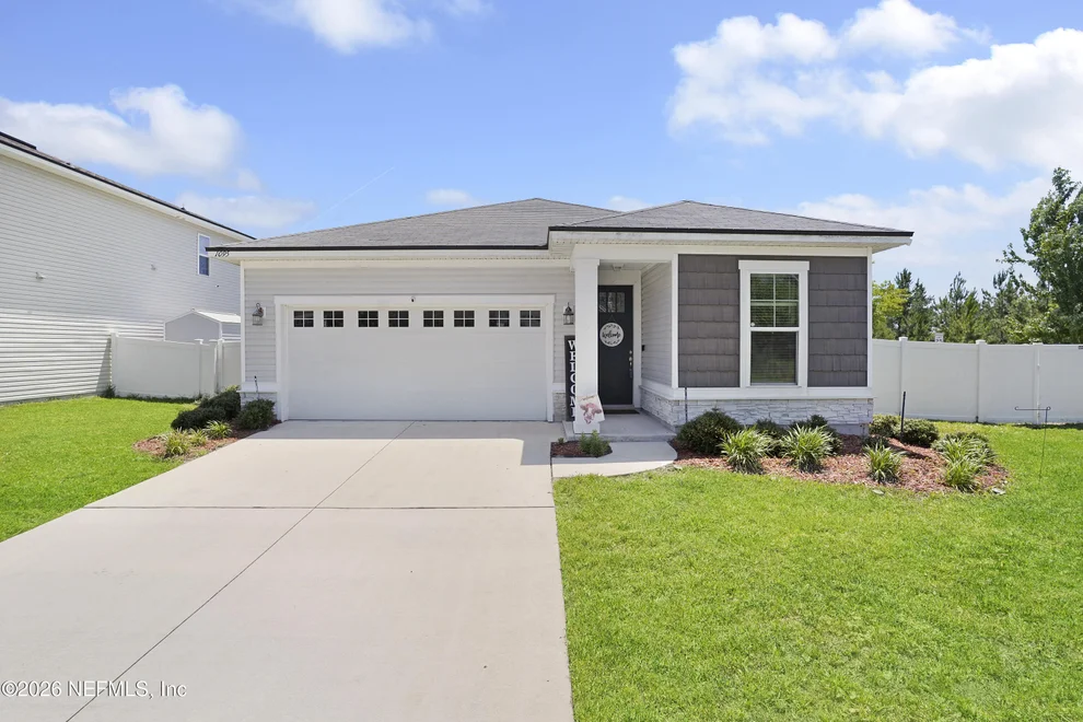 Unit for sale at 1095 PERSIMMON Drive, Middleburg, FL 32068
