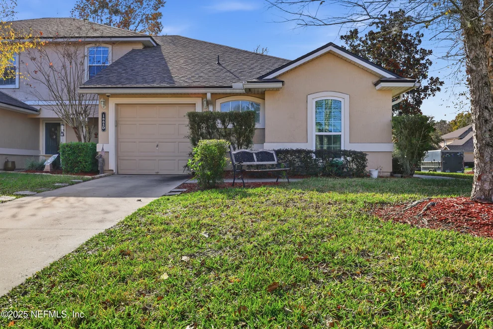 Unit for sale at 1665 VINELAND Circle, Fleming Island, FL 32003