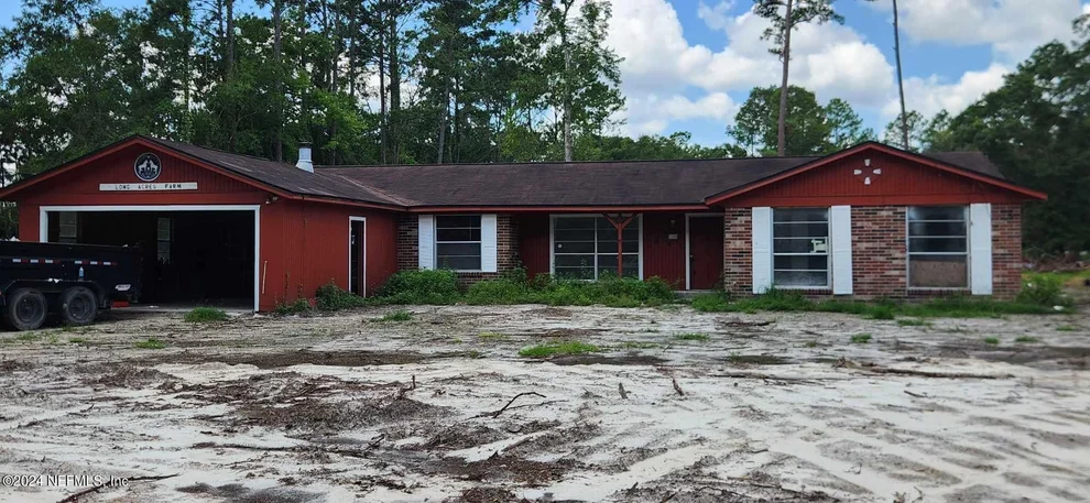 Unit for sale at 1104 BUGGY WHIP Trail, Middleburg, FL 32068