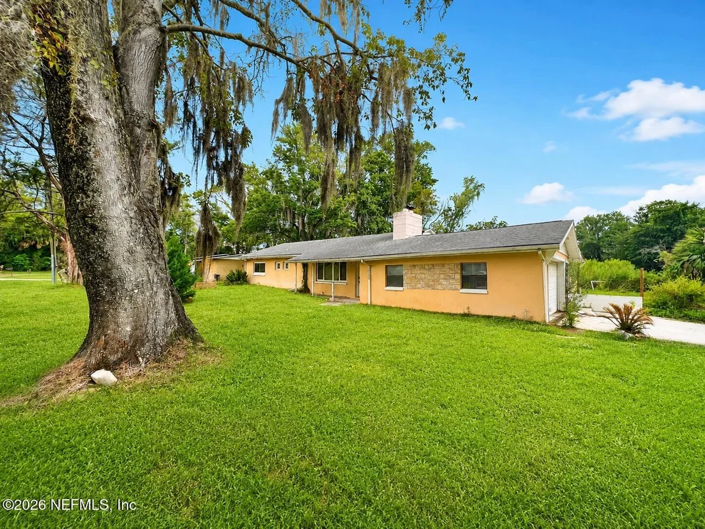 Unit for sale at 1735 RIBAULT SCENIC Drive, Jacksonville, FL 32208