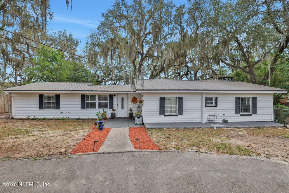 Unit for sale at 6664 WOODLAND Drive, Keystone Heights, FL 32656