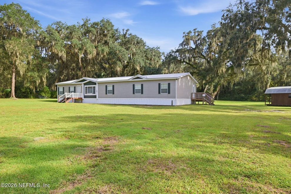 Unit for sale at 149 RANCH Road, East Palatka, FL 32131