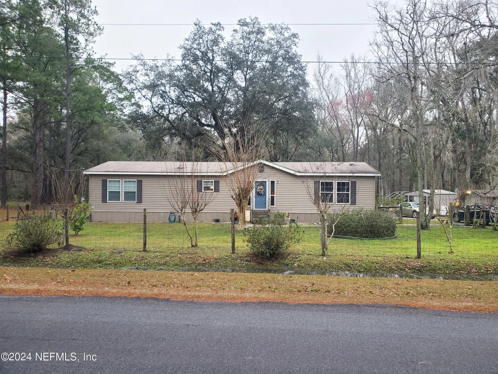 Unit for sale at 54418 VONTZ Circle, Callahan, FL 32011