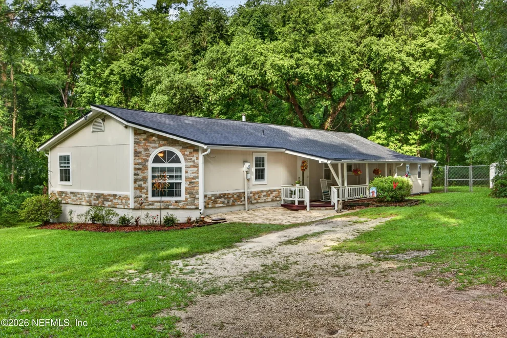 Unit for sale at 2140 TOM THUMB Road, Middleburg, FL 32068
