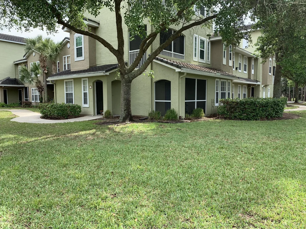 Unit for sale at 10075 GATE Parkway, Jacksonville, FL 32246