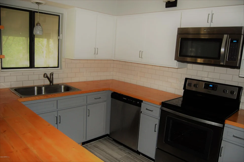 Unit for sale at 2002 WOOD HILL Drive, Jacksonville, FL 32256