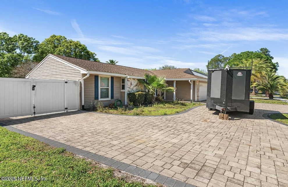 Unit for sale at 11048 BUGGY WHIP Drive, Jacksonville, FL 32257