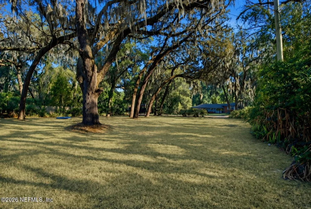 Unit for sale at 10227 LAKEVIEW Road W, Jacksonville, FL 32225