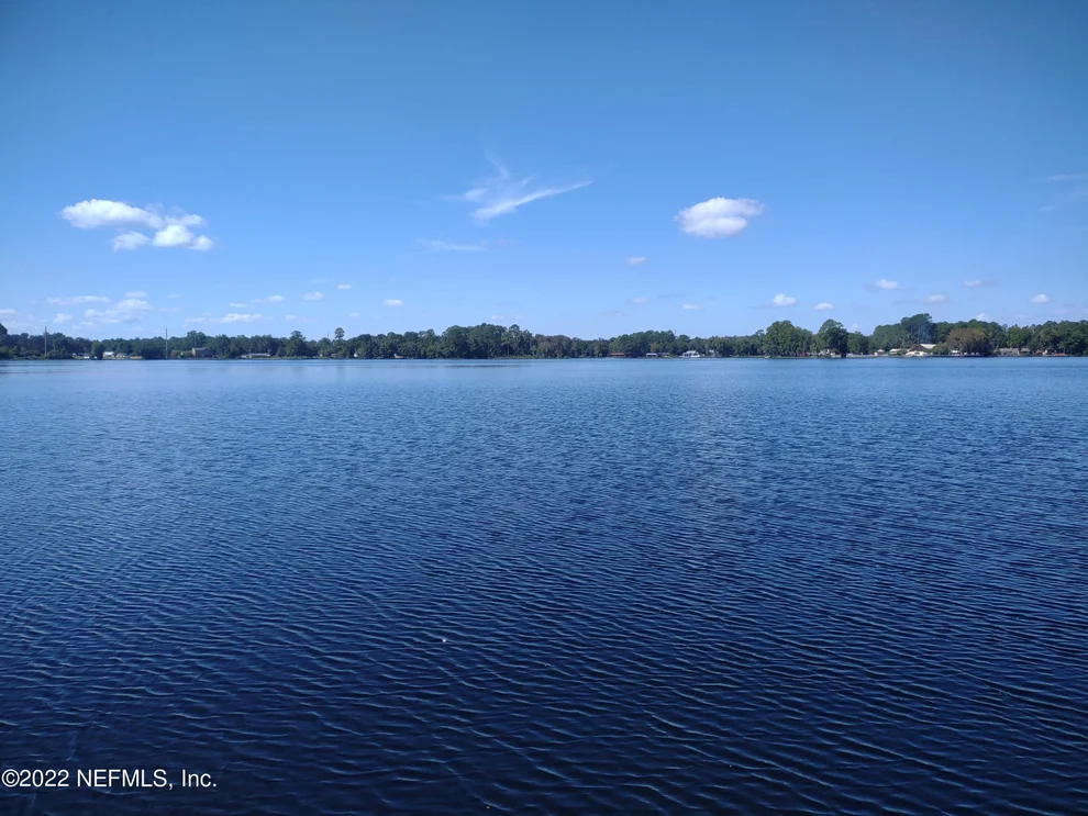 Unit for sale at 73 IDA Boulevard, Interlachen, FL 32148
