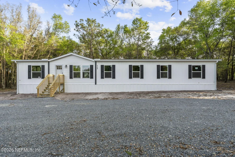 Unit for sale at 6109 CENTER Circle, Keystone Heights, FL 32656