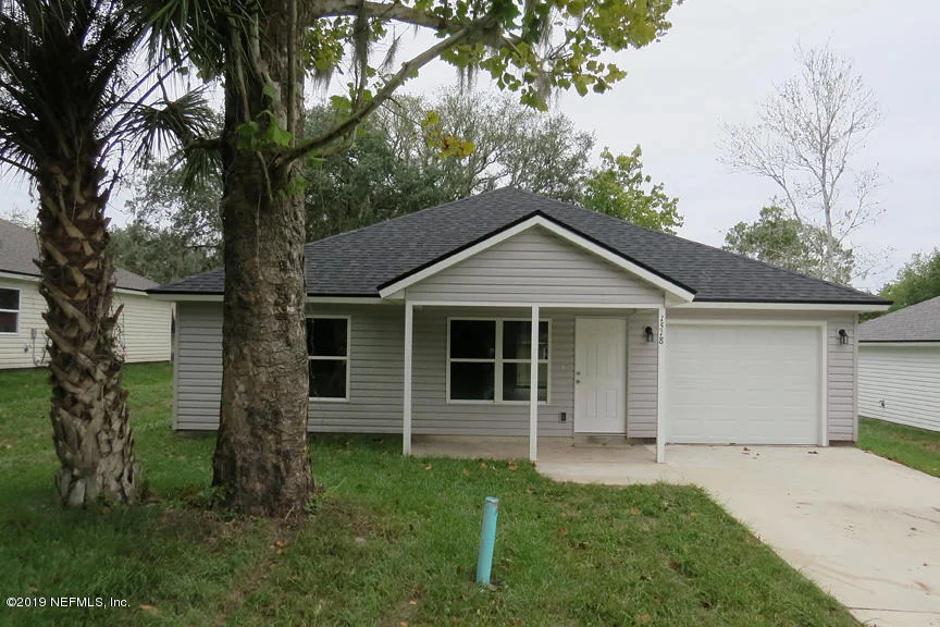 Unit for sale at 1518 CENTER Street, Green Cove Springs, FL 32043