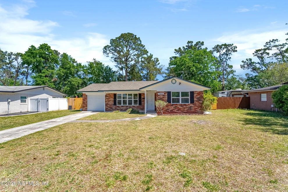 Unit for sale at 7925 PRAVER Drive E, Jacksonville, FL 32217