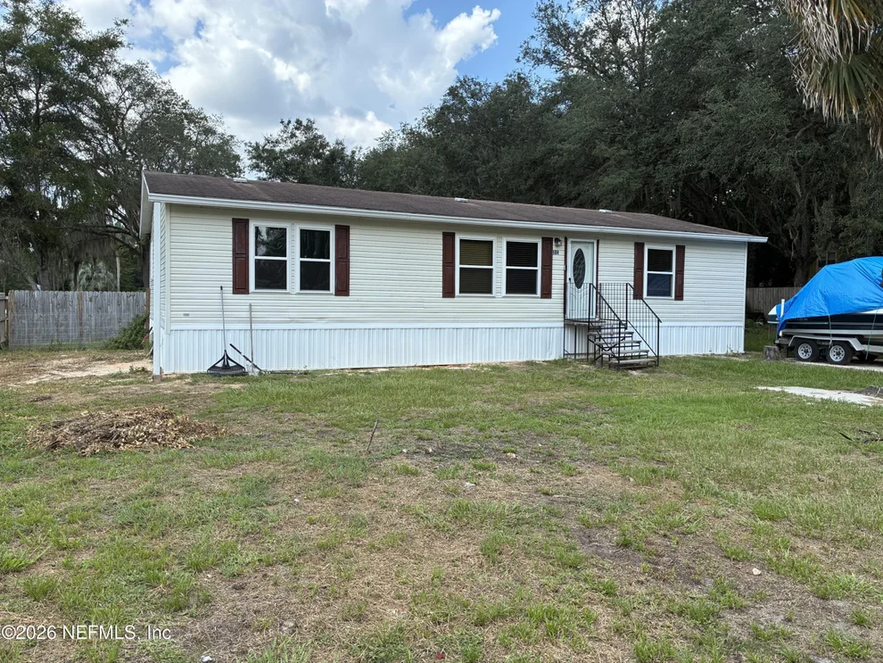Unit for sale at 104 REAVES Avenue, Interlachen, FL 32148