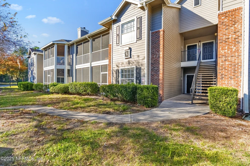Unit for sale at 10000 GATE Parkway, Jacksonville, FL 32246