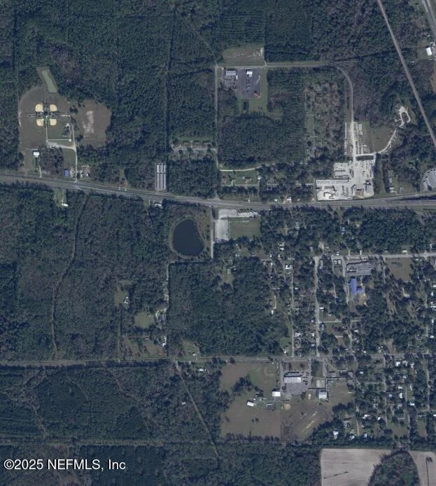 Unit for sale at 20600 SE SR-20, Hawthorne, FL 32640