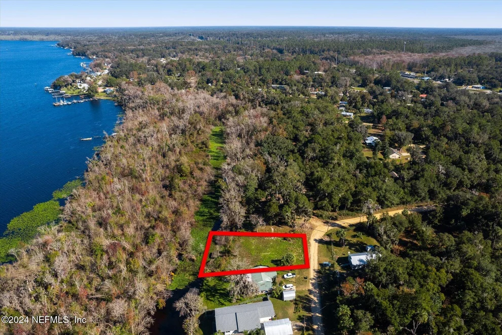 Unit for sale at 120 RIDGELINE Avenue, Satsuma, FL 32189