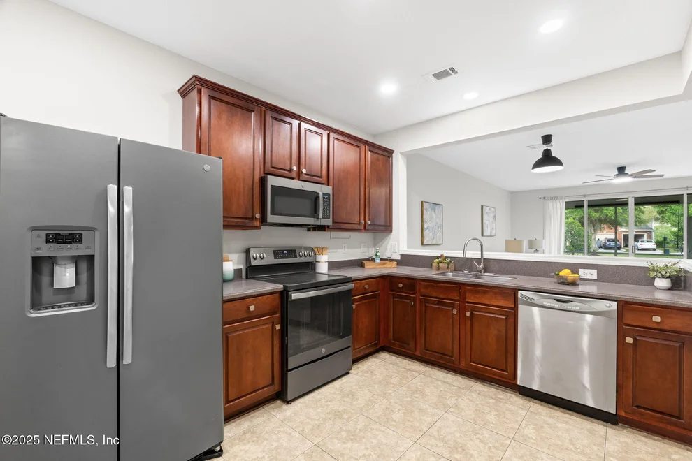 Unit for sale at 4213 CROWNWOOD Drive, Jacksonville, FL 32216