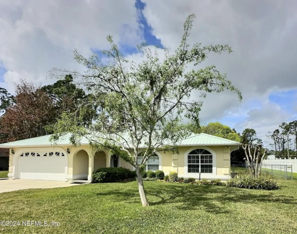 Unit for sale at 212 CRYSTAL COVE Drive, Palatka, FL 32177