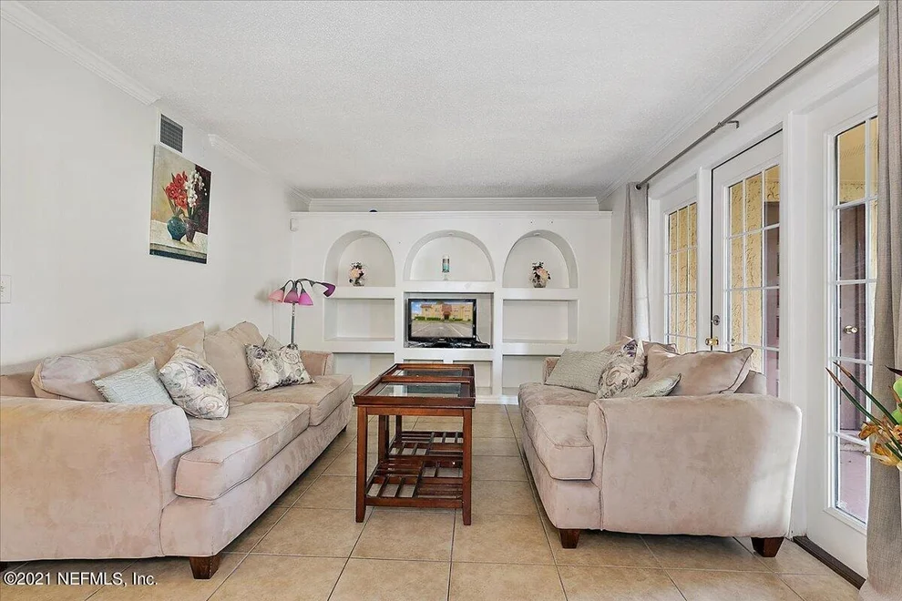 Unit for sale at 6647 LA MIRADA Drive W, Jacksonville, FL 32217