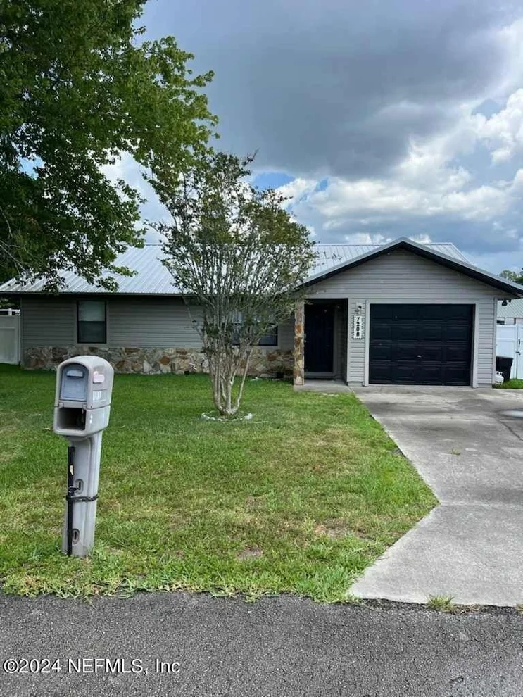 Unit for sale at 7208 ANDREW JACKSON Street, Palatka, FL 32177