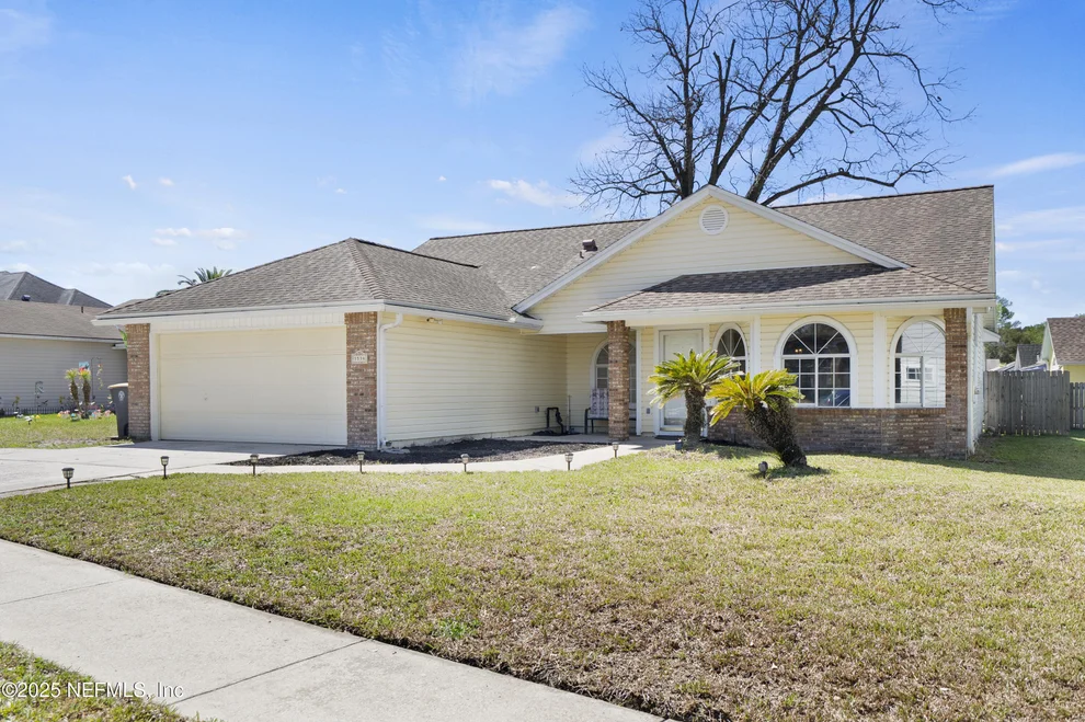 Unit for sale at 1534 E MOUNTAIN LAKE Drive, Jacksonville, FL 32221