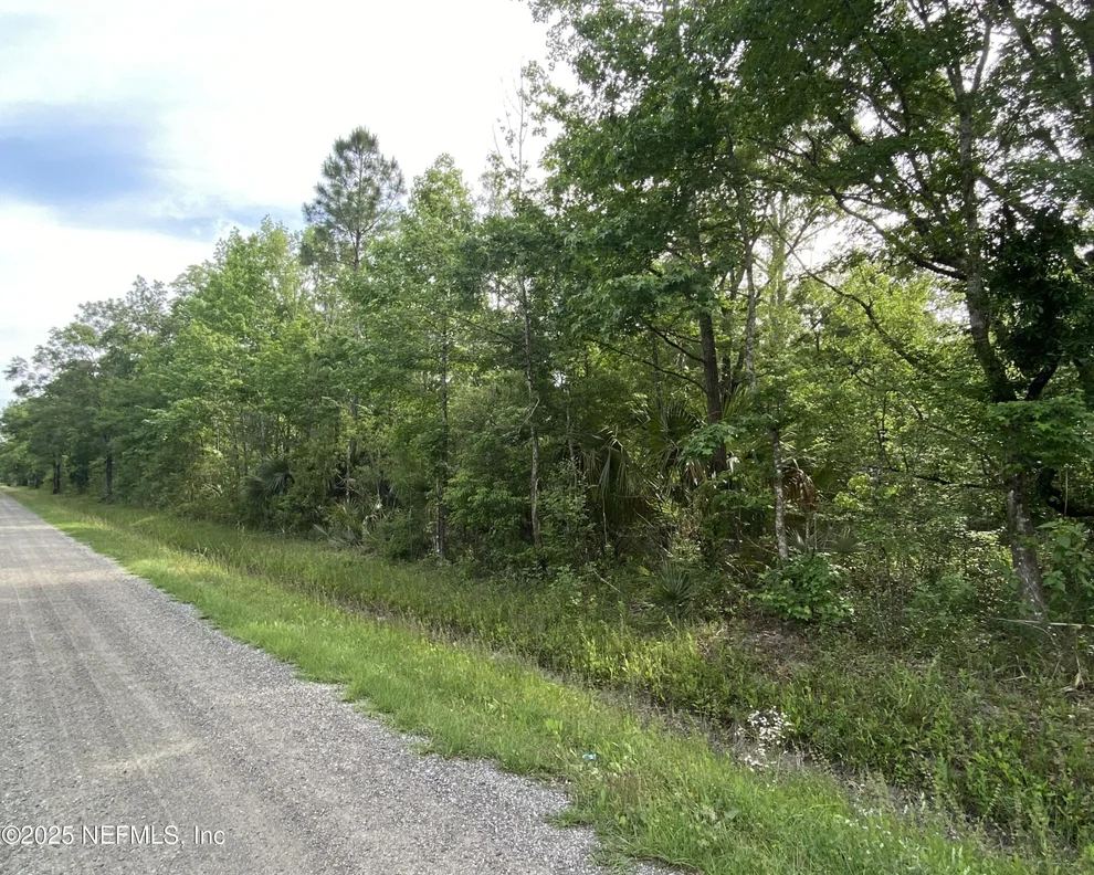 Unit for sale at 10445 RUTH Avenue, Hastings, FL 32145