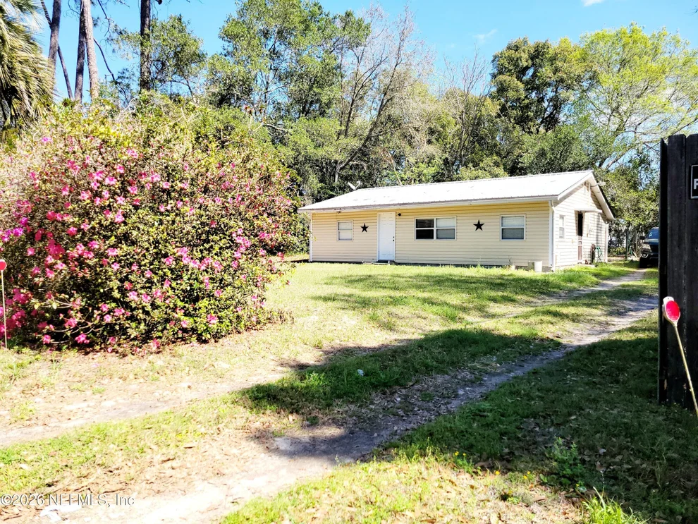 Unit for sale at 10507 PROSPECT Avenue, Hampton, FL 32044