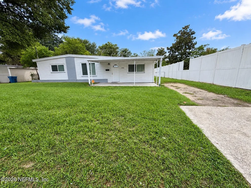 Unit for sale at 10708 BRIARCLIFF Road E, Jacksonville, FL 32218