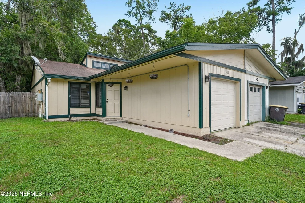 Unit for sale at 1317 ELLIS TRACE Drive W, Jacksonville, FL 32205