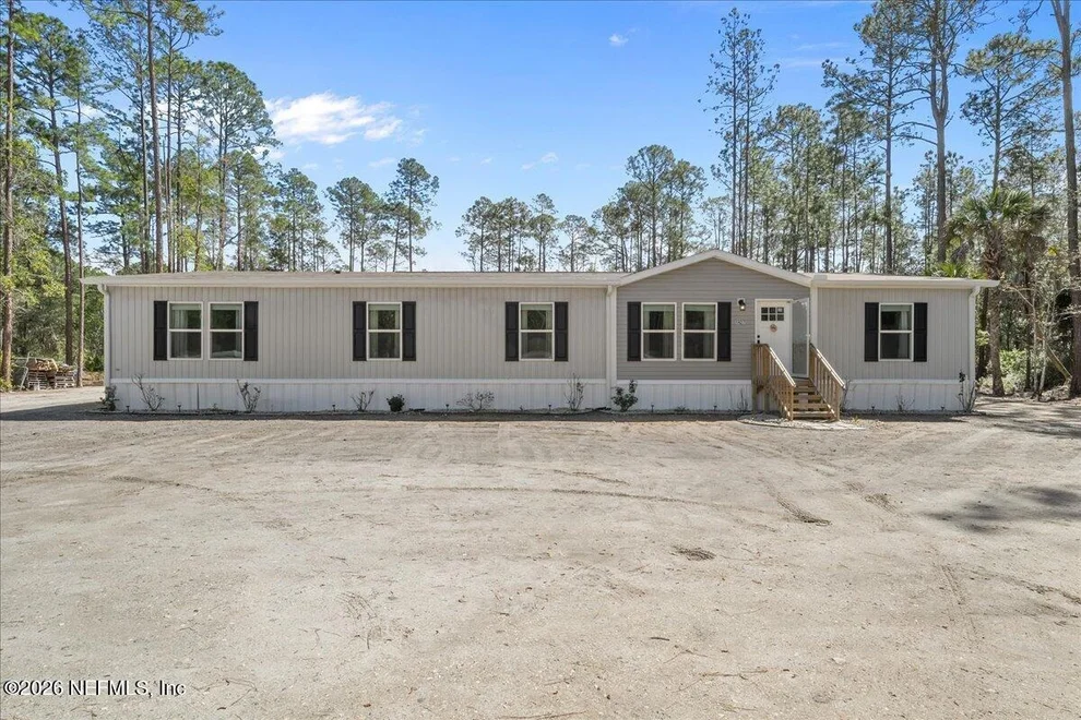 Unit for sale at 1427 S STATE ROAD 19, Palatka, FL 32177