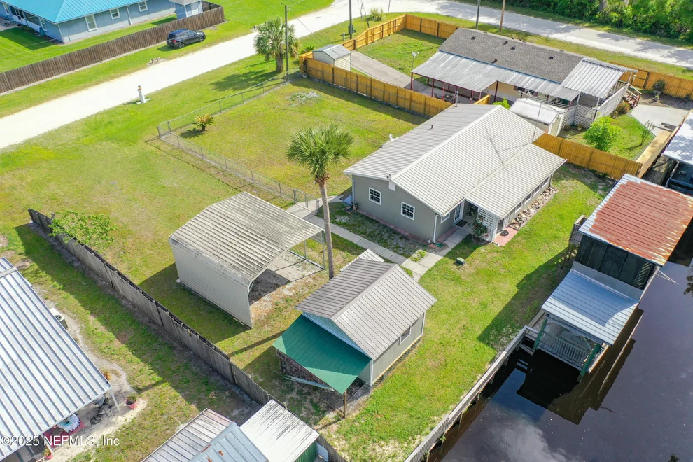 Unit for sale at 103 PALM Street, Satsuma, FL 32189